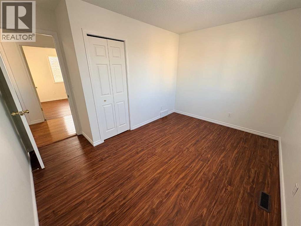 Single Family House for Sale in  Martha