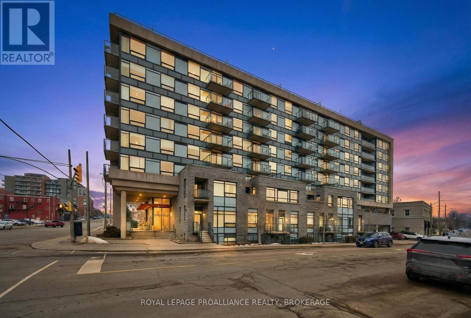 A2 - 121 QUEEN STREET