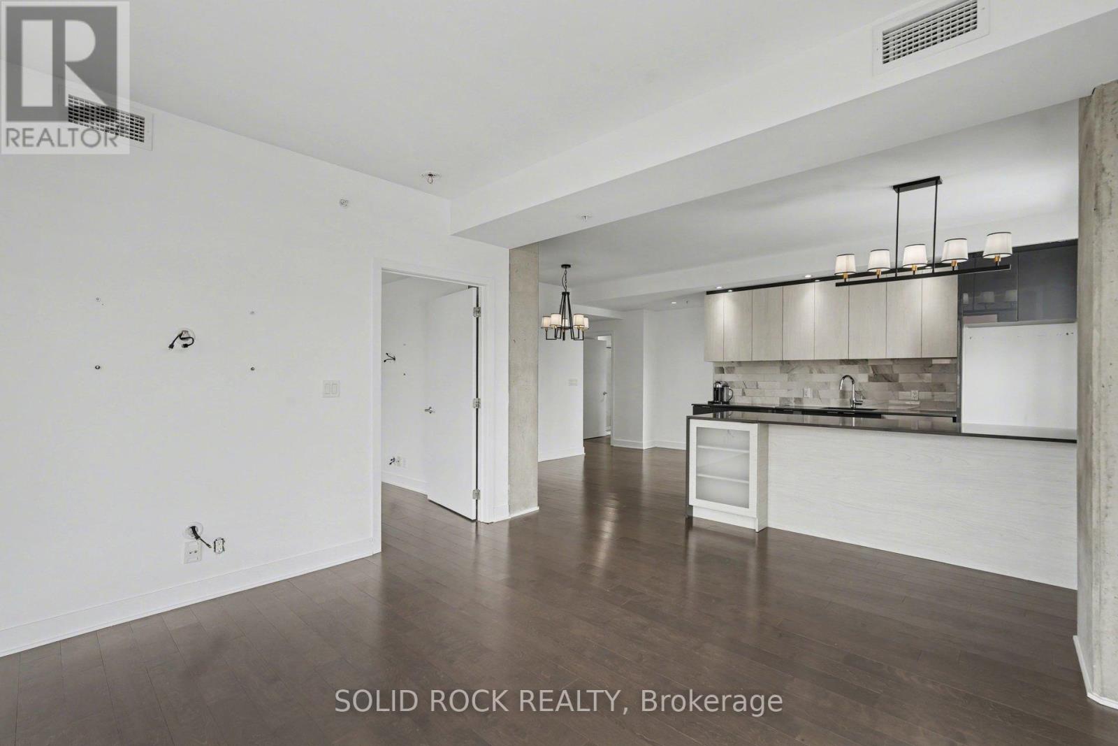 #1606 20 DALY AVENUE - 10