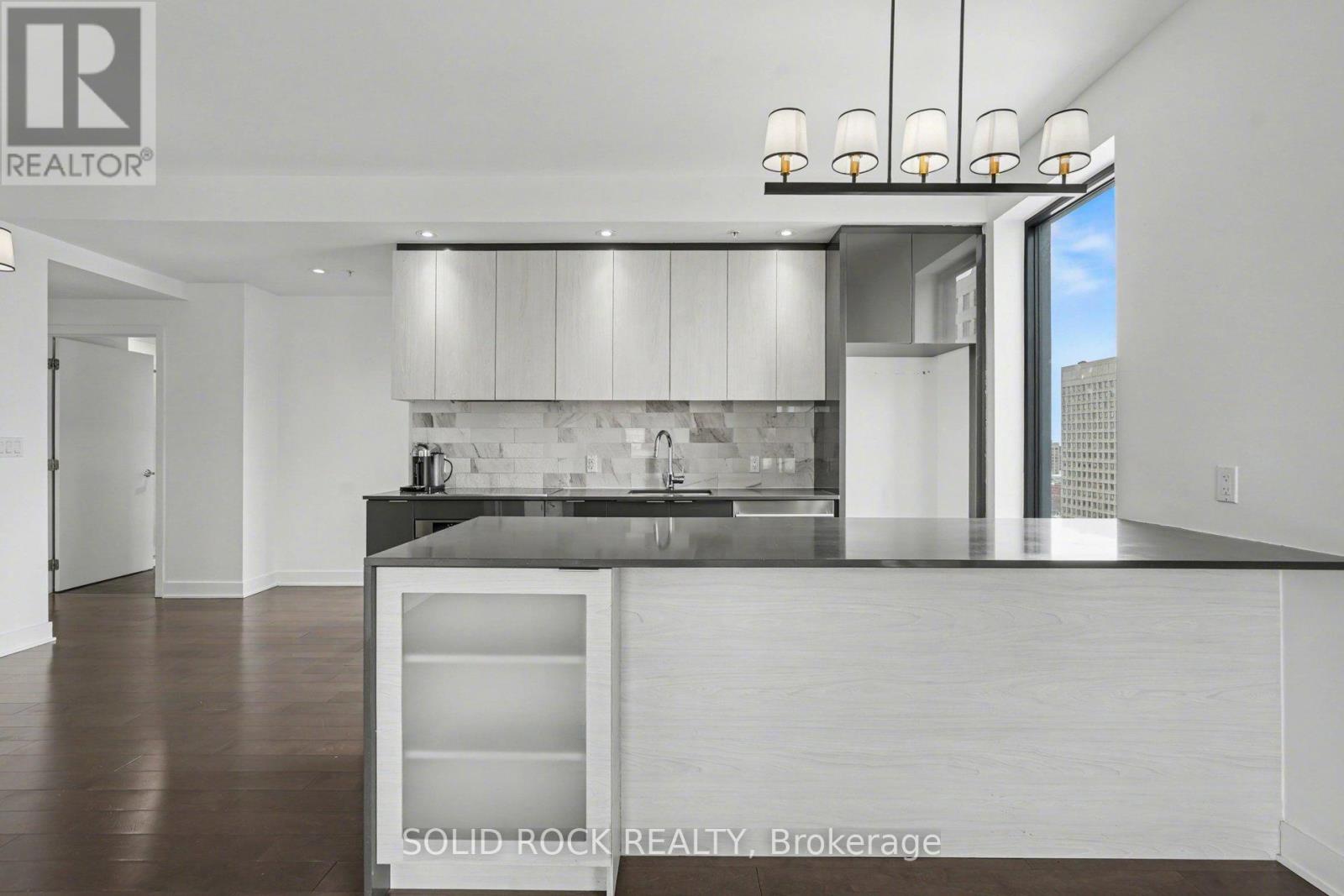 #1606 20 DALY AVENUE - 14