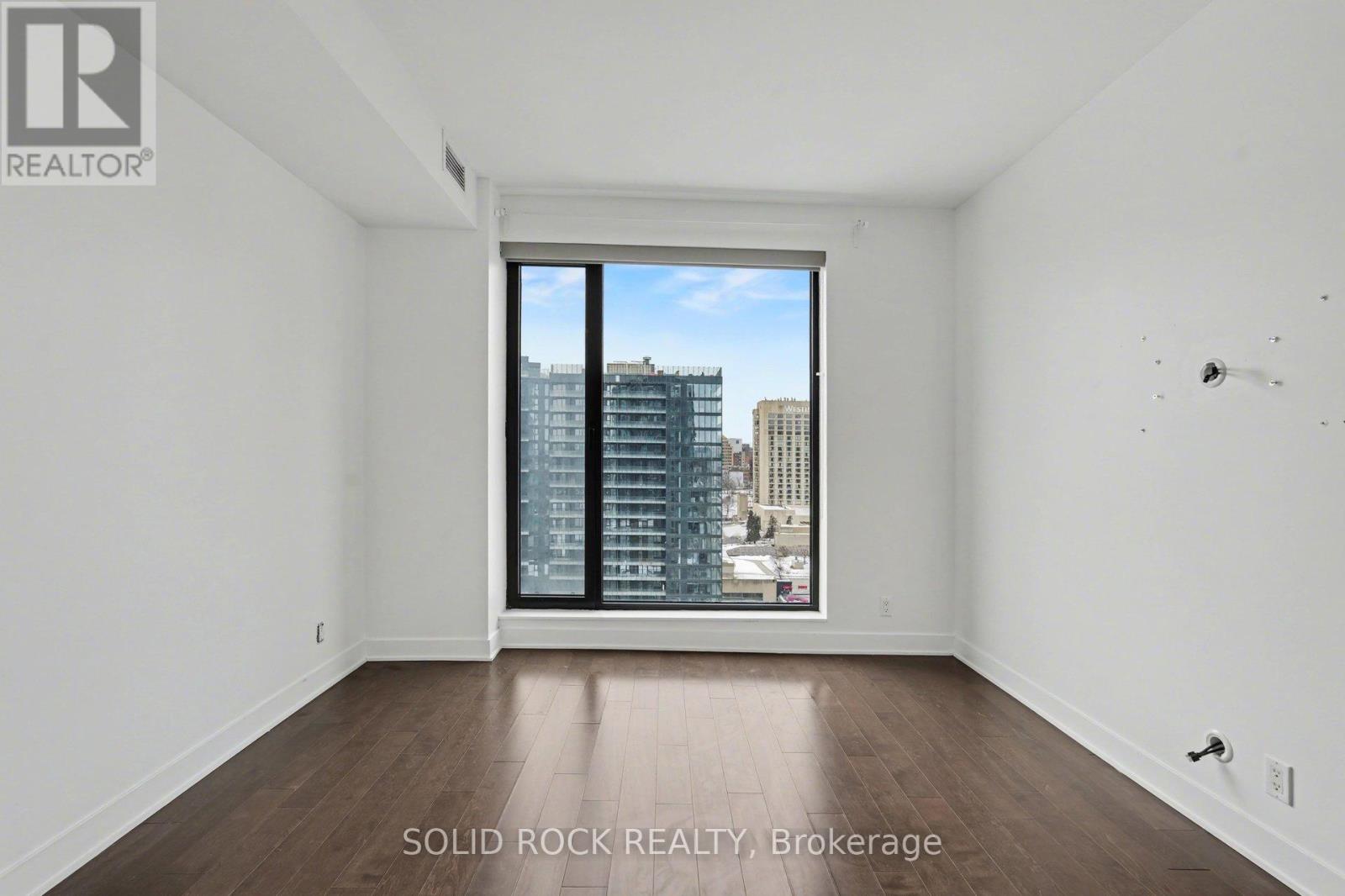 #1606 20 DALY AVENUE - 19