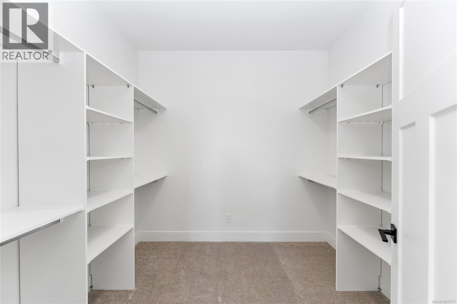 2021 OAKHILL PL - 29