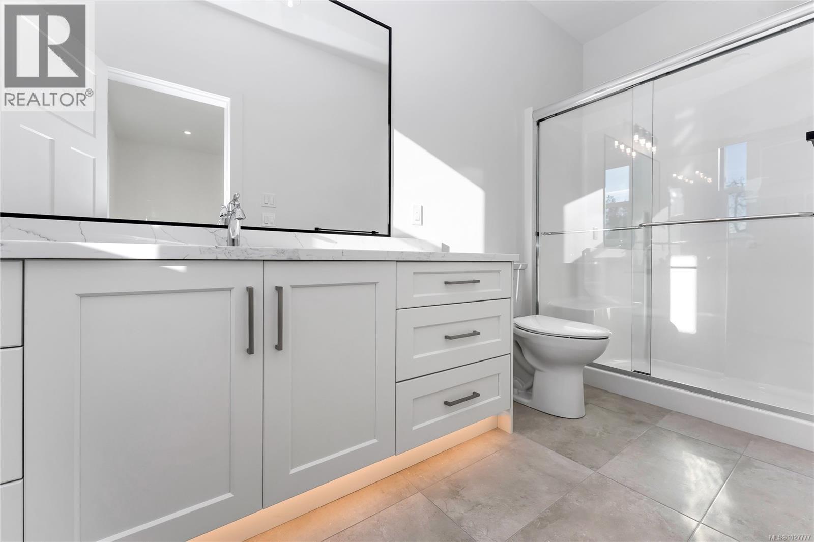 2021 OAKHILL PL - 27