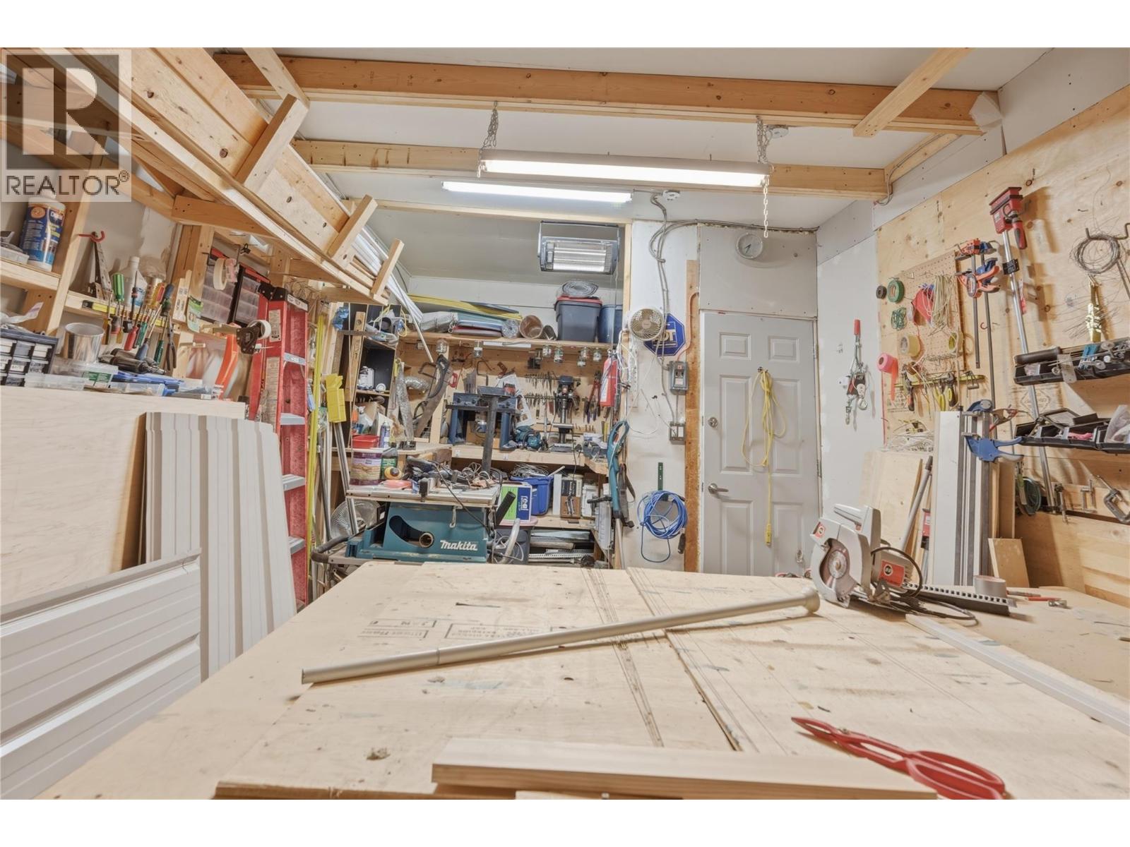 31 Beryl Drive, Logan Lake