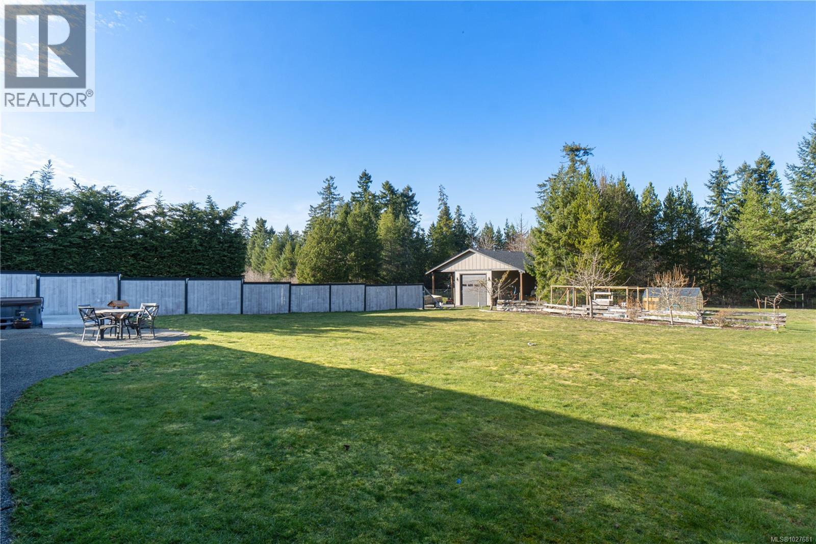 1081 Sleepy Hollow Pl, Nanoose Bay