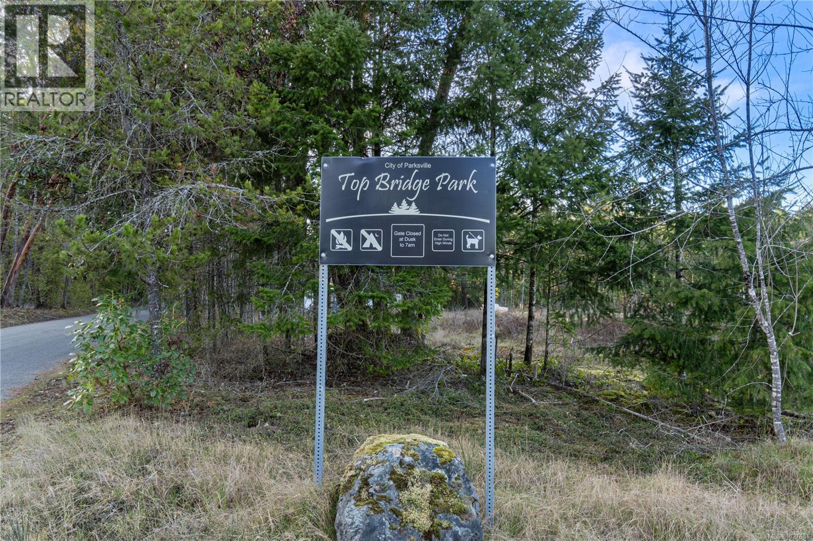 1081 Sleepy Hollow Pl, Nanoose Bay