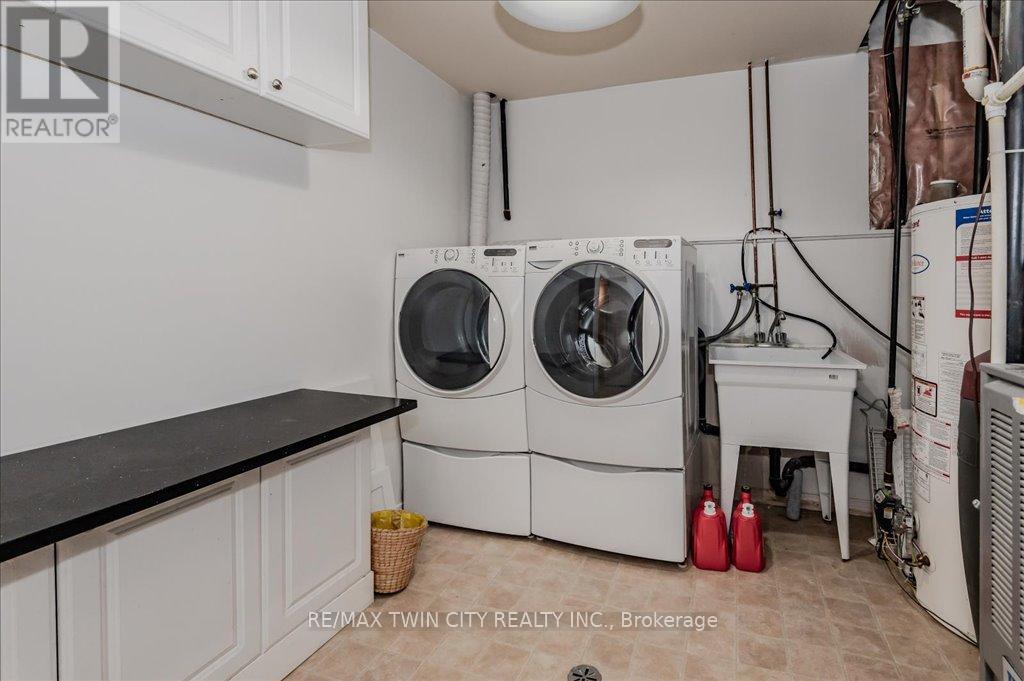 11 ACORN WAY W - 25