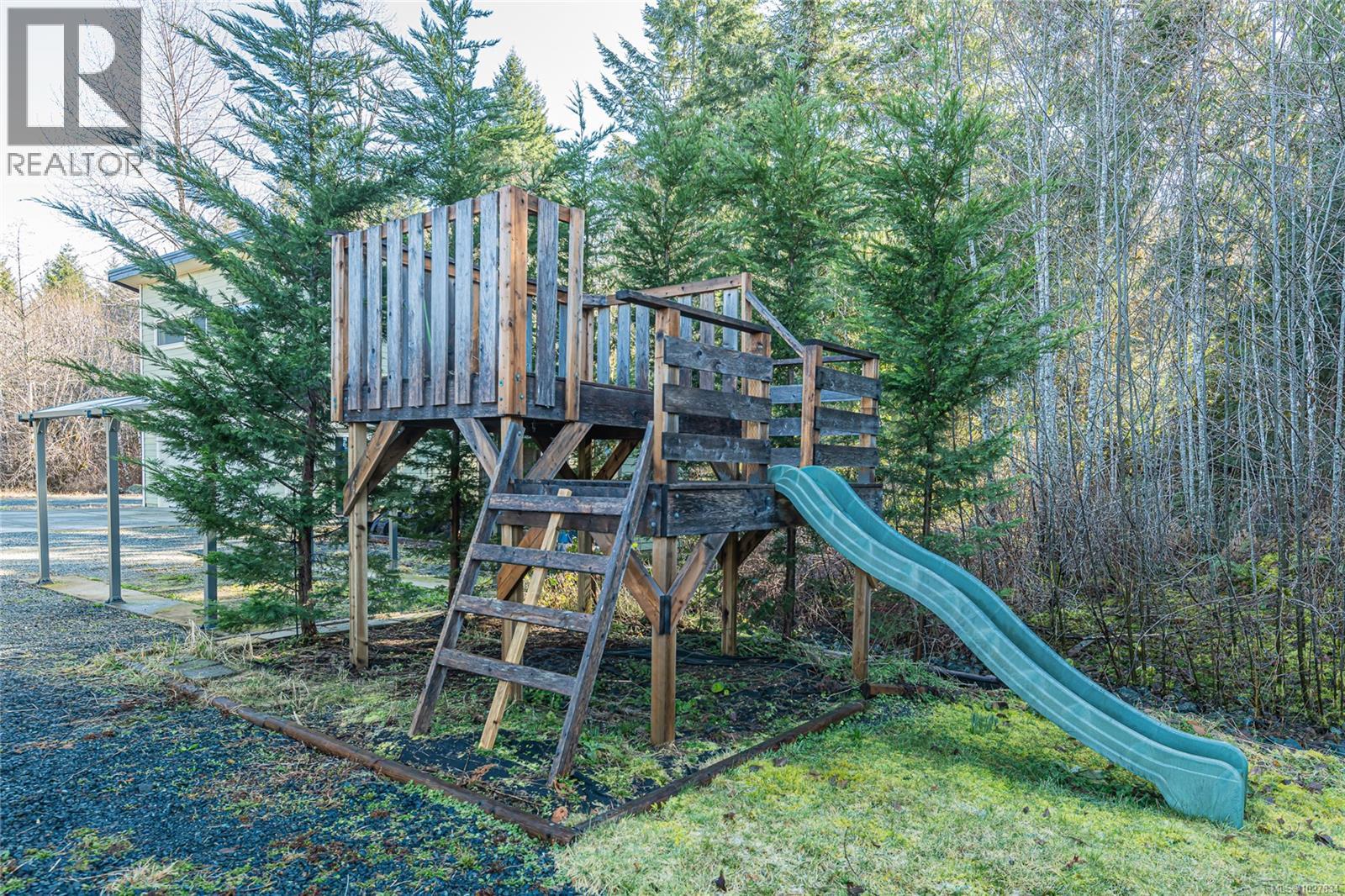  9854 Stin-Qua Road, Honeymoon Bay