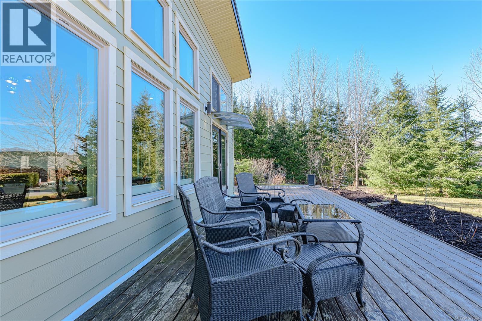  9854 Stin-Qua Road, Honeymoon Bay