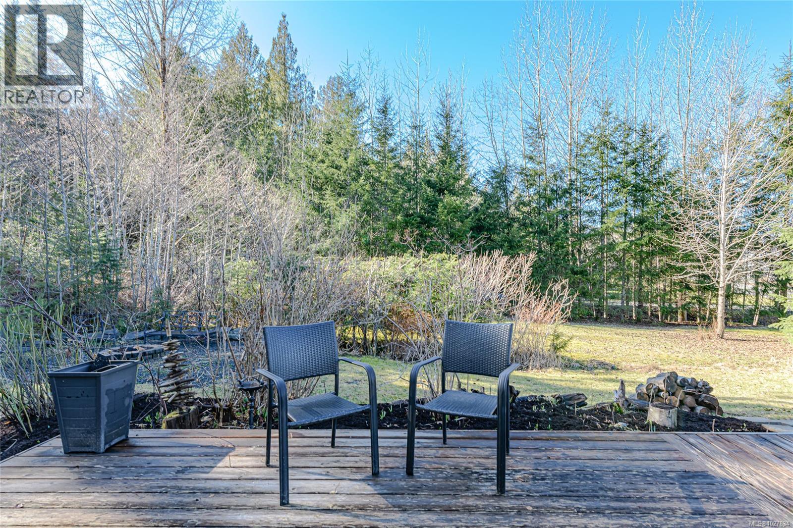  9854 Stin-Qua Road, Honeymoon Bay