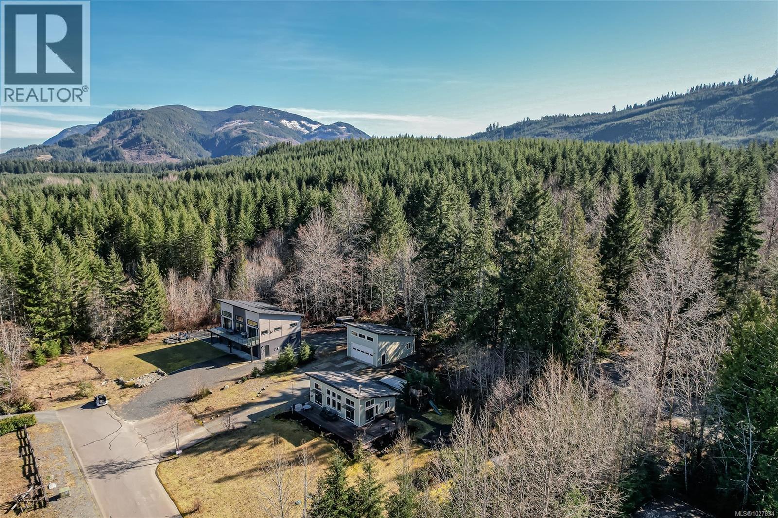  9854 Stin-Qua Road, Honeymoon Bay