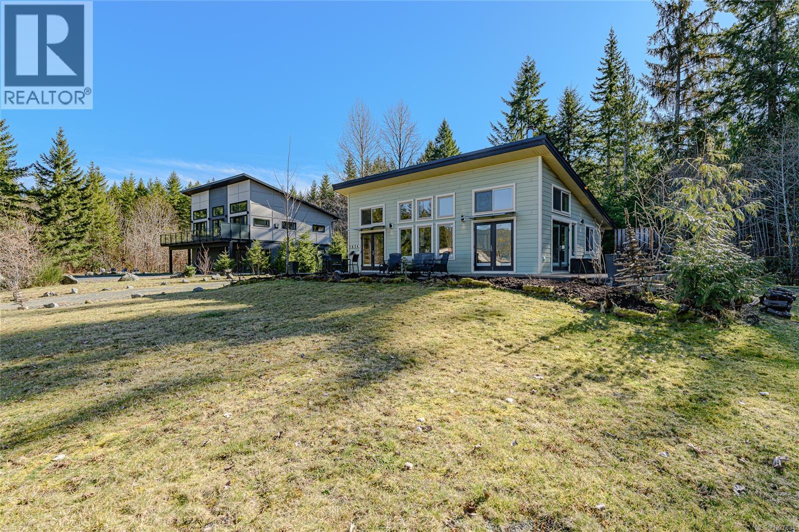  9854 Stin-Qua Road, Honeymoon Bay