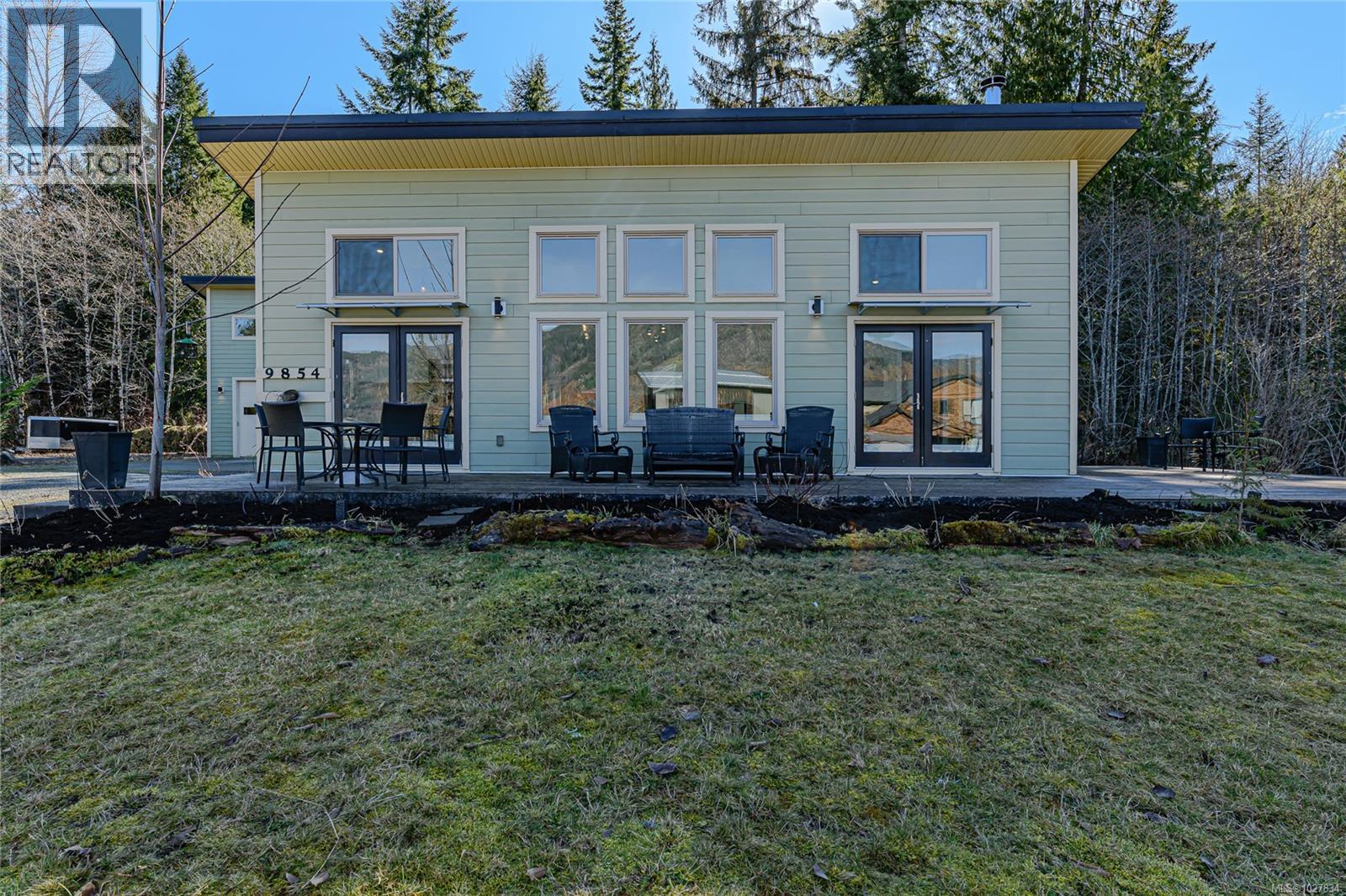  9854 Stin-Qua Road, Honeymoon Bay