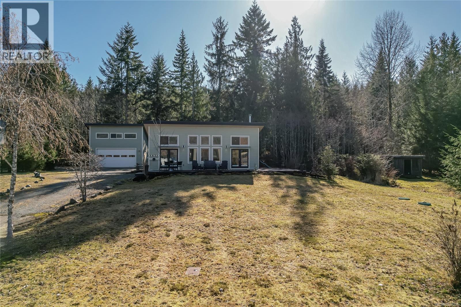  9854 Stin-Qua Road, Honeymoon Bay