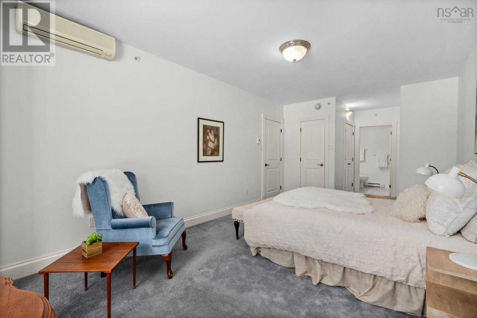 Property 17 of 28 of 401 1540 Summer Street