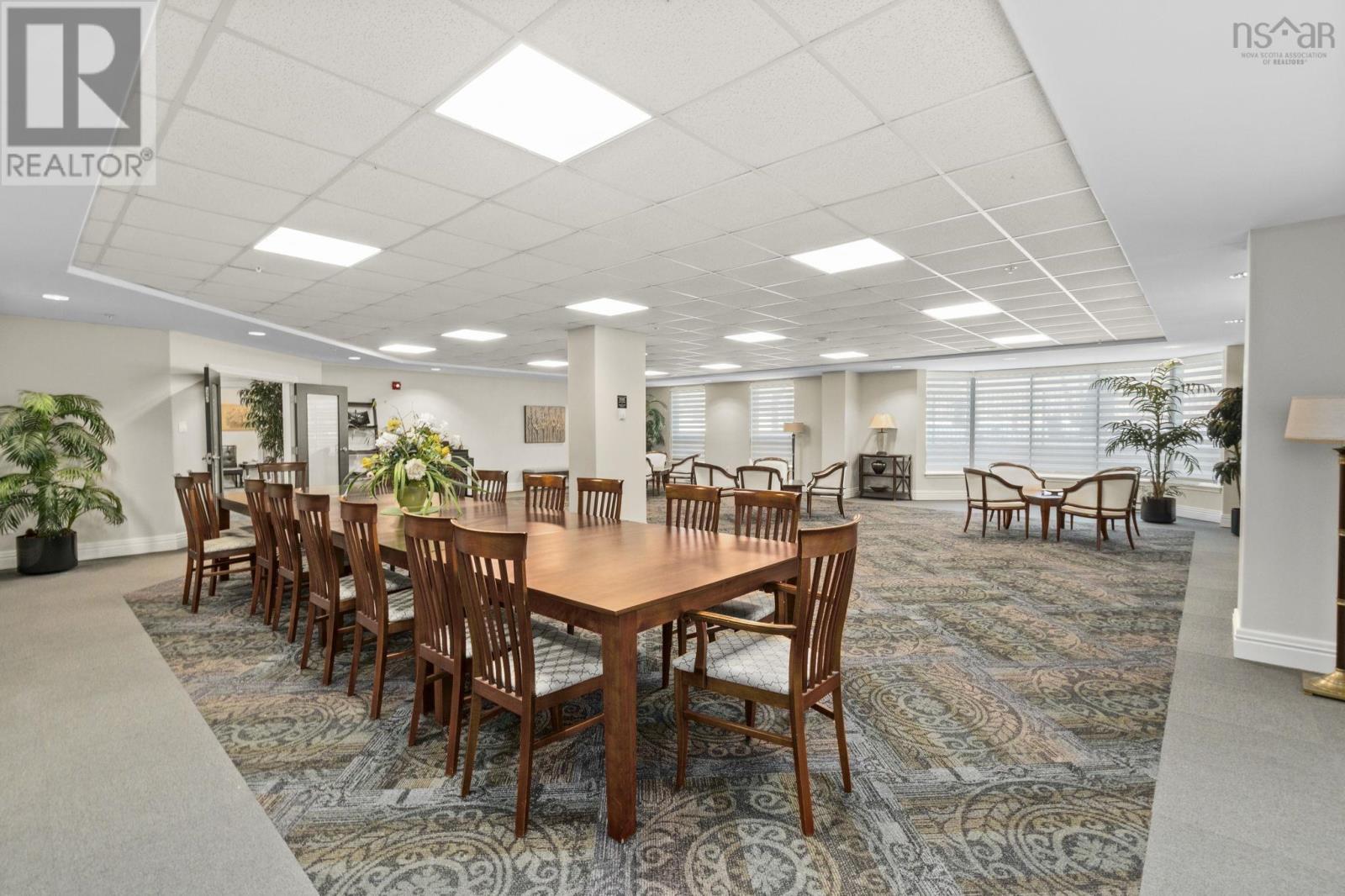 Property 24 of 28 of 401 1540 Summer Street