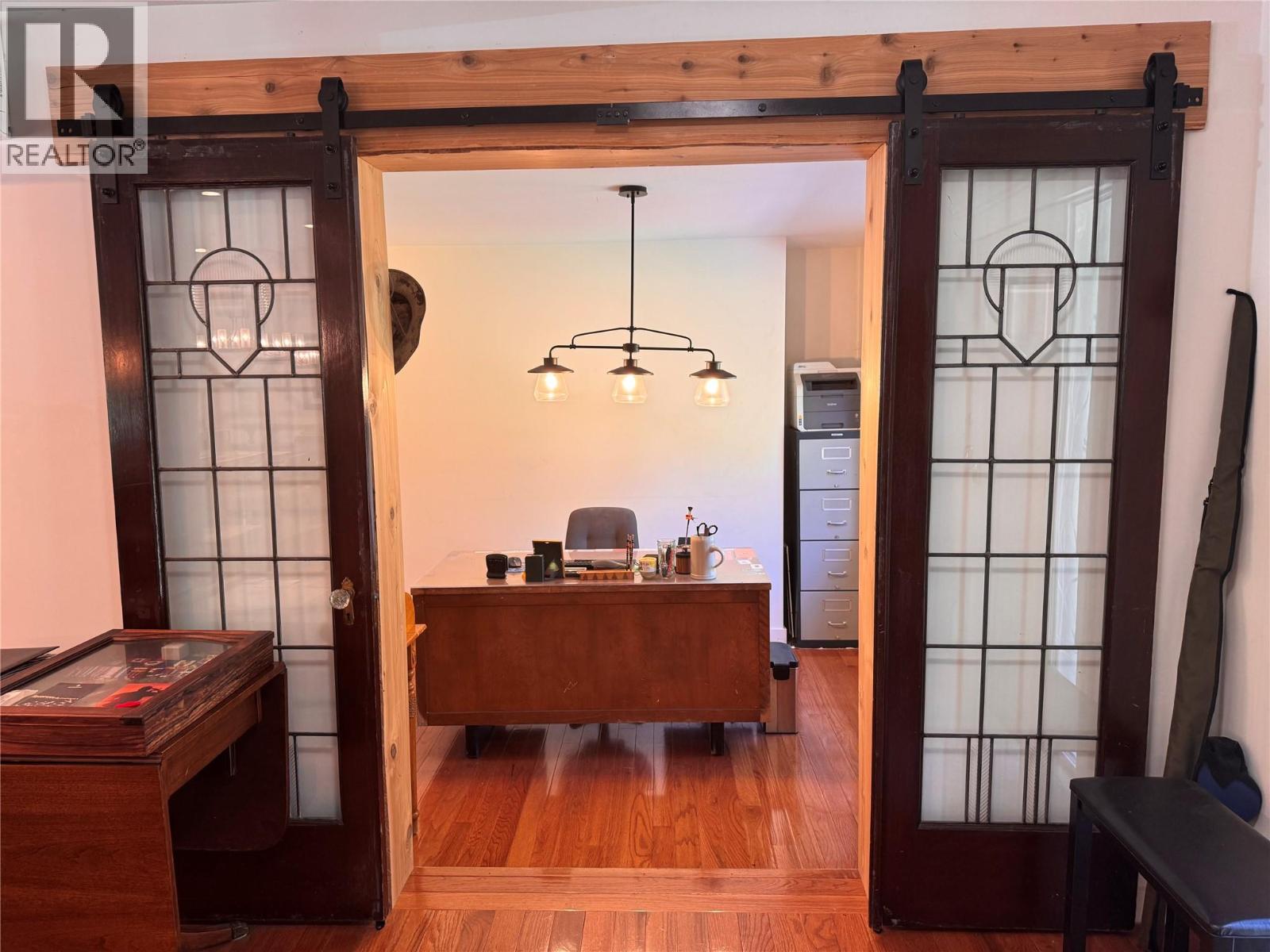 9&11 KINGSLEY Road - 13