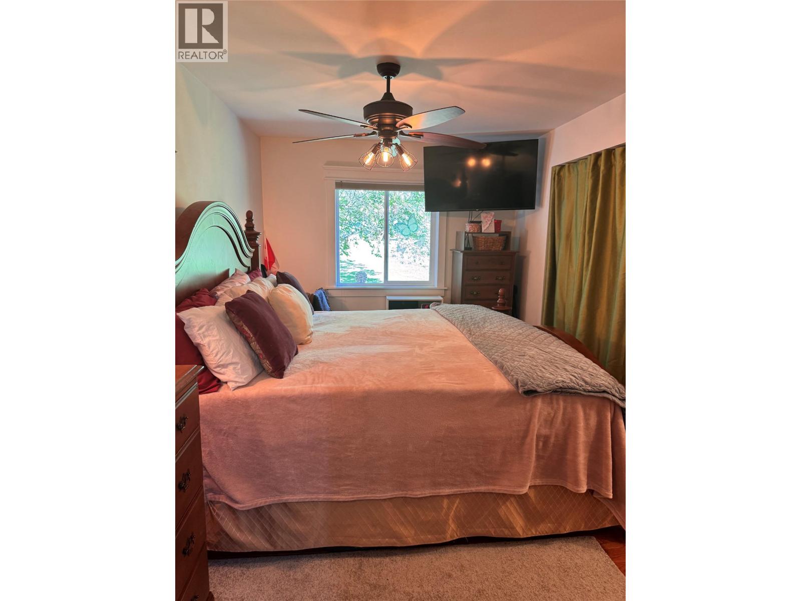 9&11 KINGSLEY Road - 22