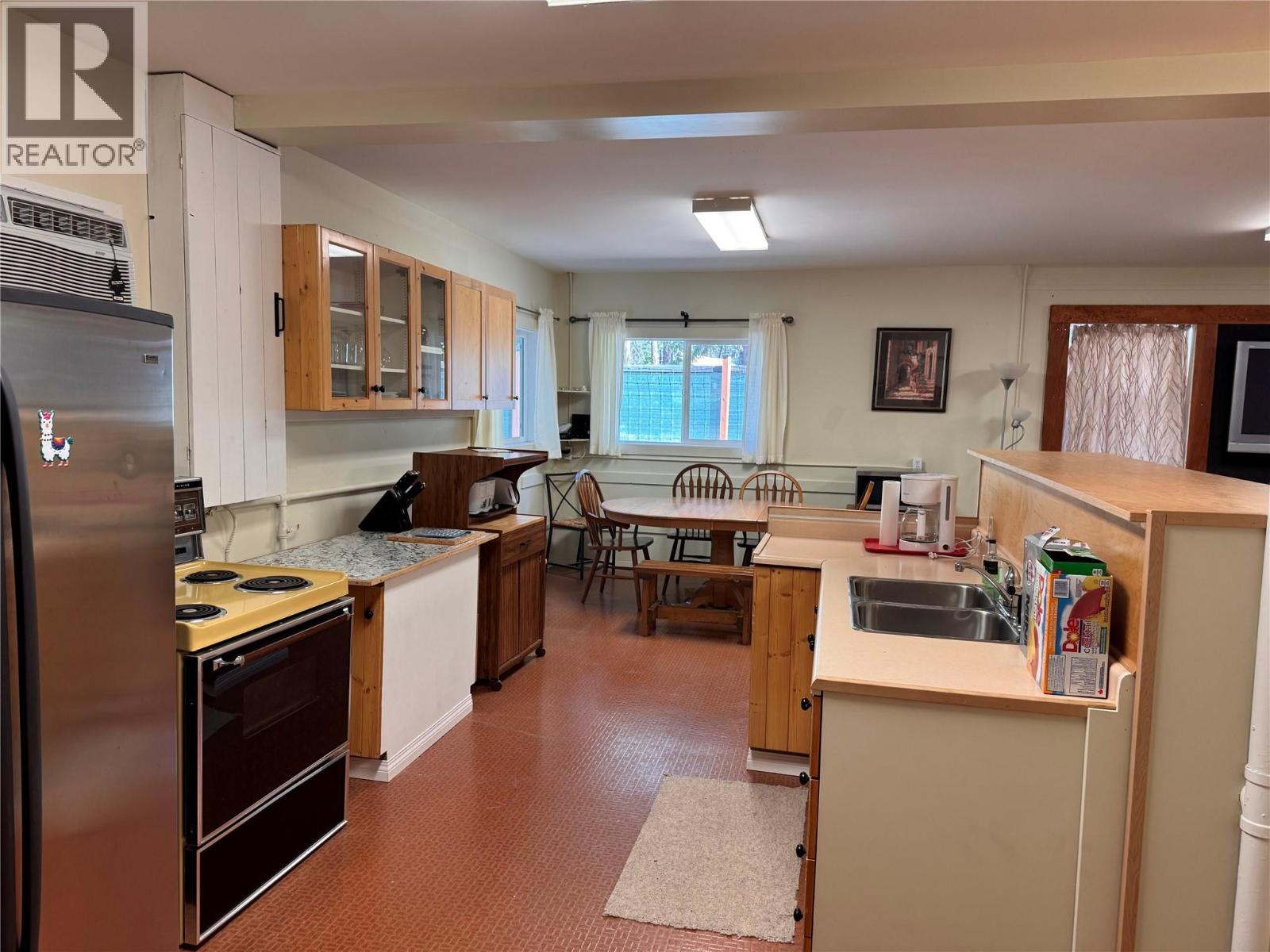 9&11 KINGSLEY Road, Christina Lake