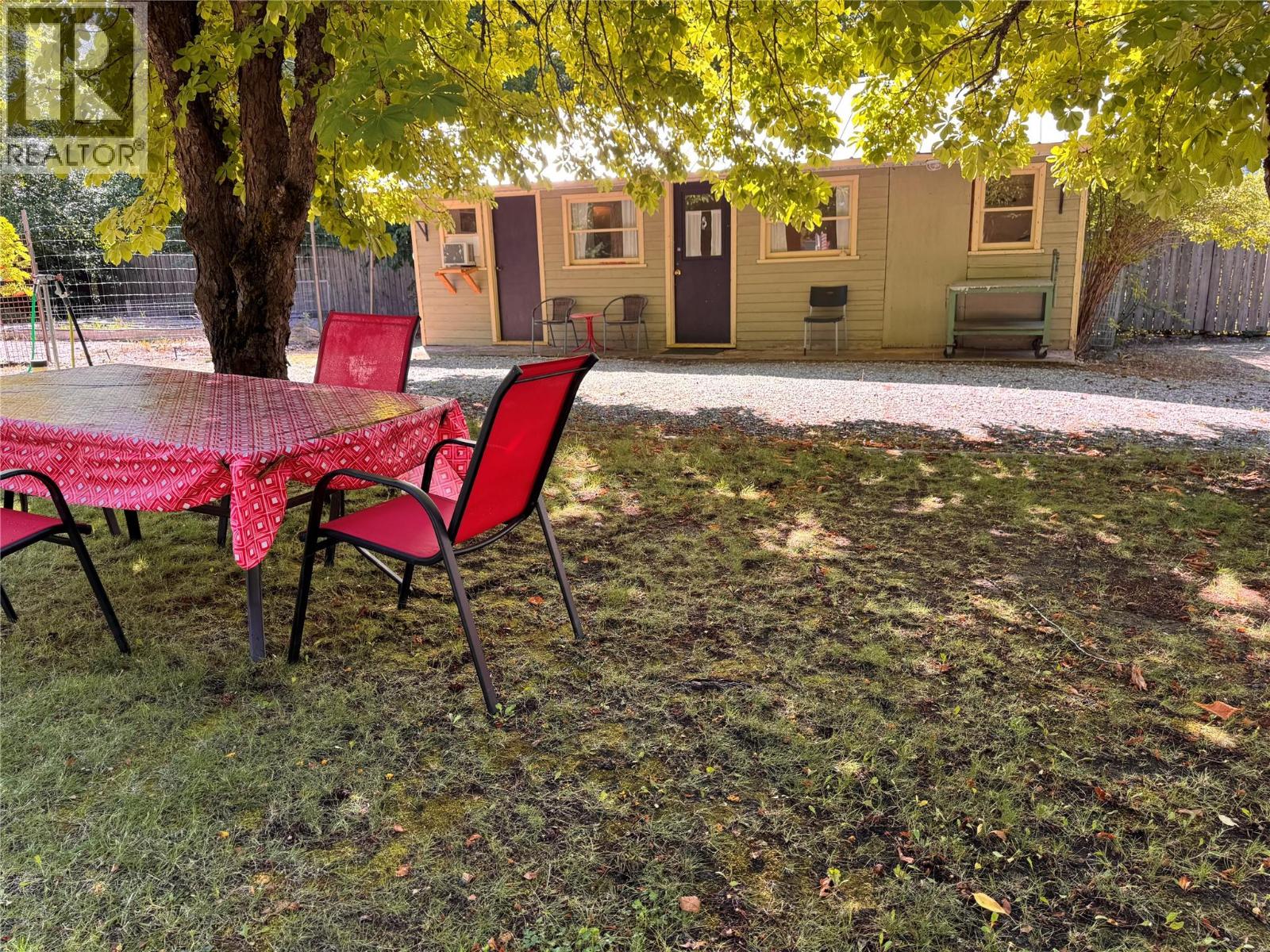 9&11 KINGSLEY Road, Christina Lake