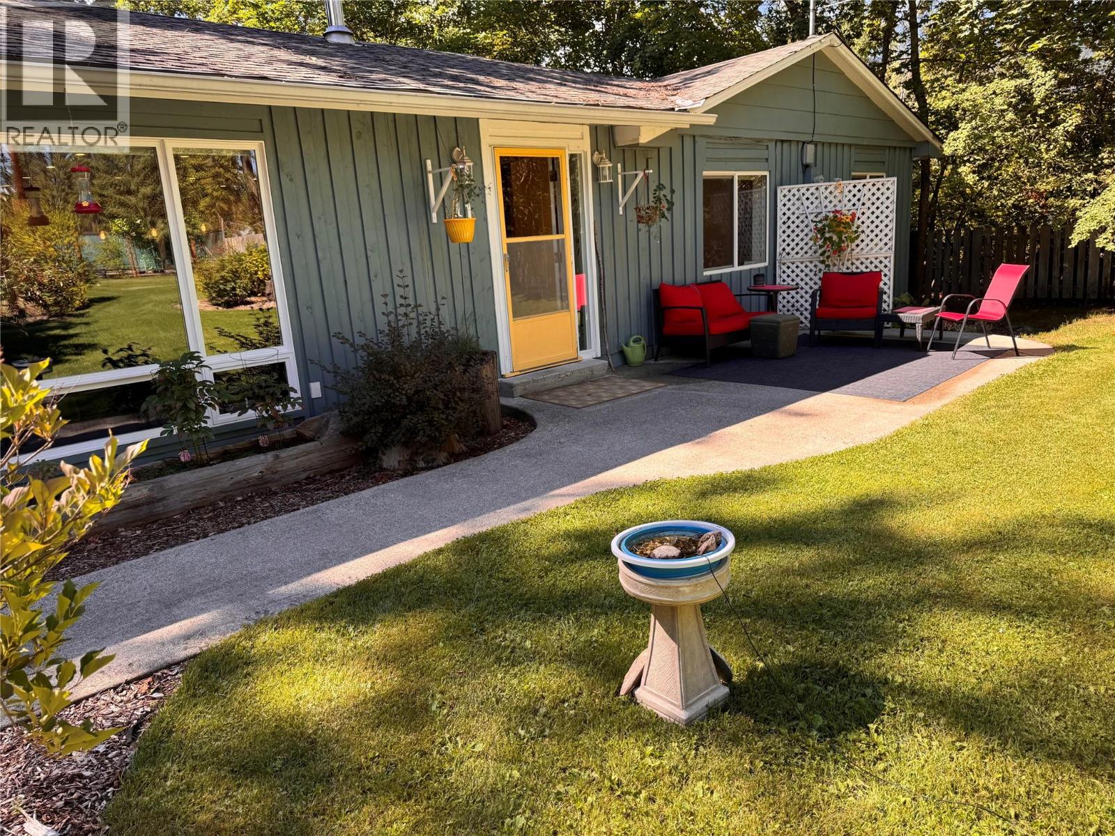 9&11 KINGSLEY Road, Christina Lake