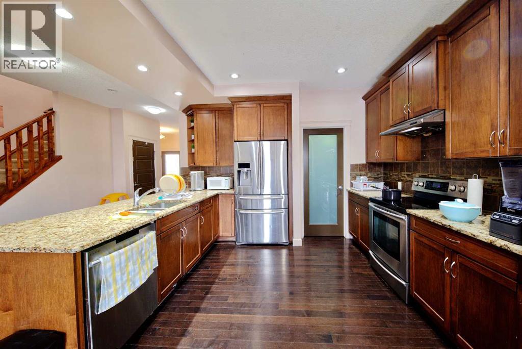 Single Family House for Sale in  Redstone Manor NE Redstone Calgary 