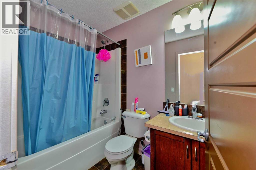 Single Family House for Sale in  Redstone Manor NE Redstone Calgary 