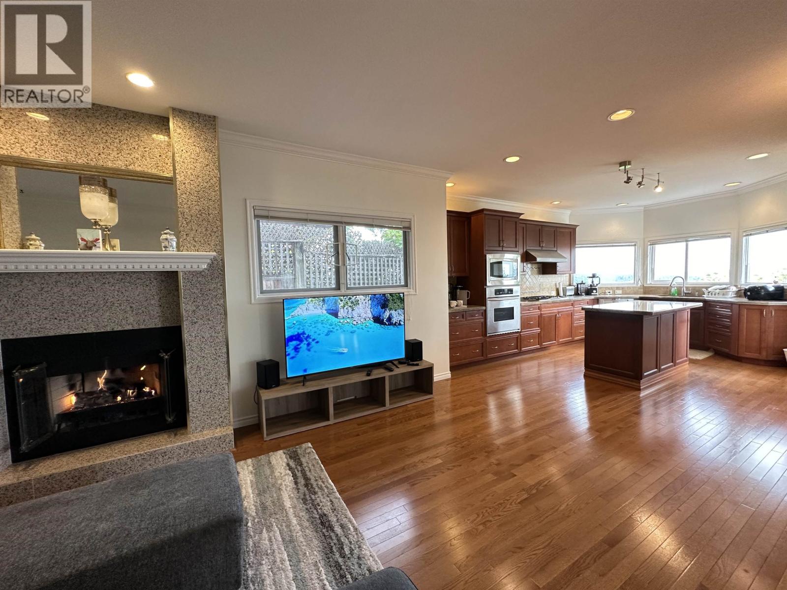 2272 OTTAWA AVENUE, West Vancouver