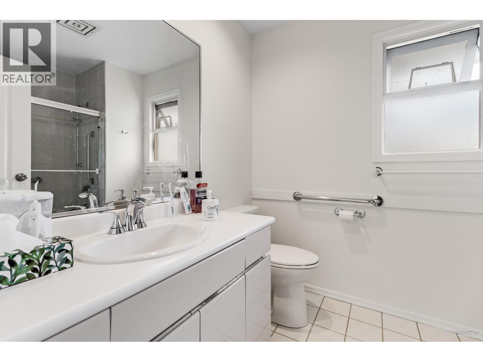 2272 OTTAWA AVENUE, West Vancouver