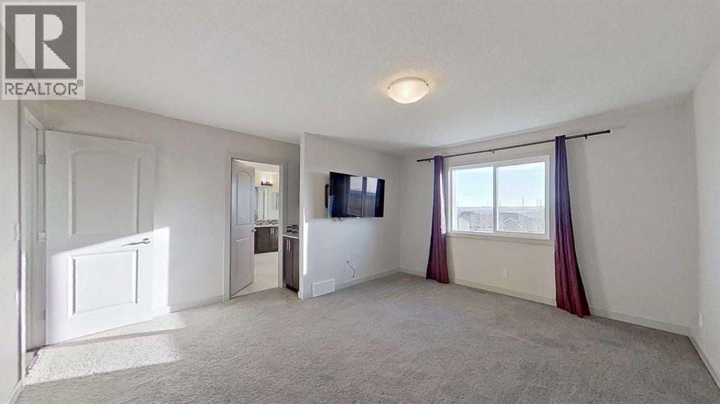 Single Family House for Sale in  Cranarch View SE Cranston Calgary 