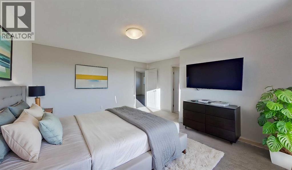 Single Family House for Sale in  Cranarch View SE Cranston Calgary 