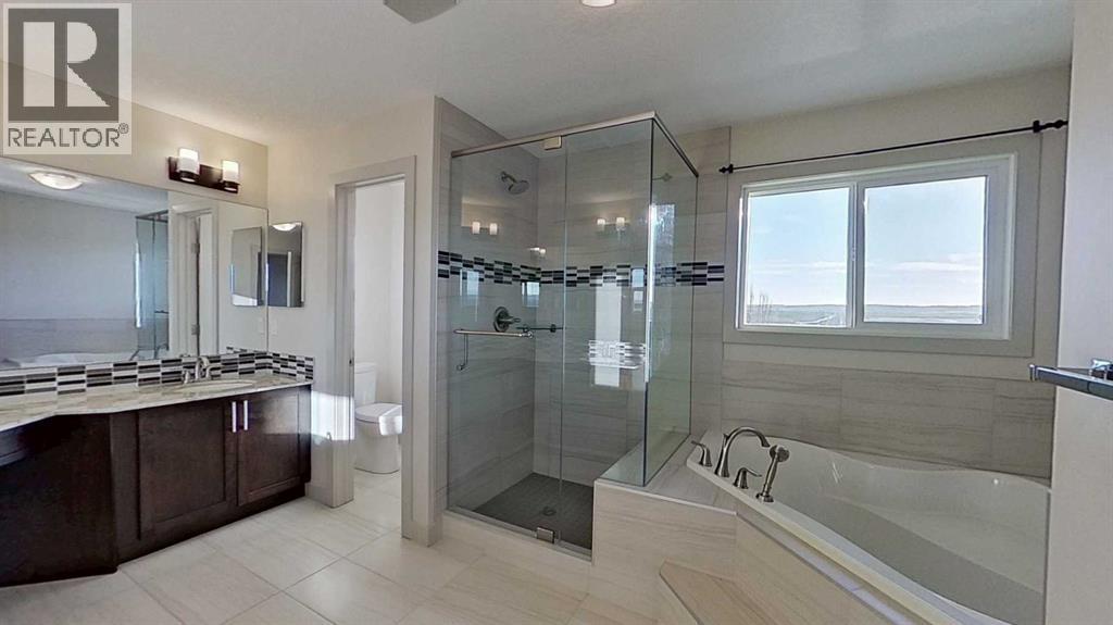 Single Family House for Sale in  Cranarch View SE Cranston Calgary 