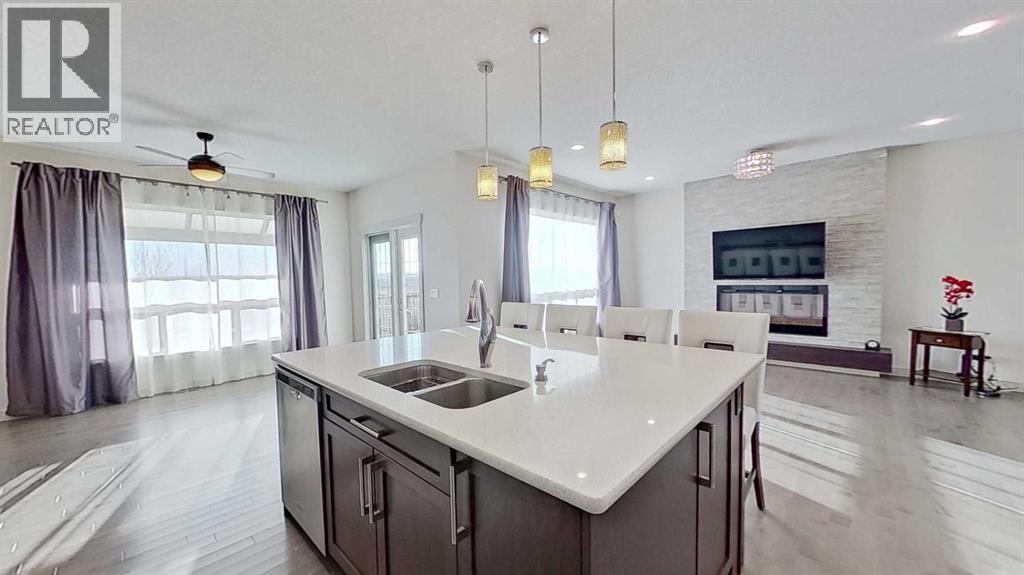 Single Family House for Sale in  Cranarch View SE Cranston Calgary 