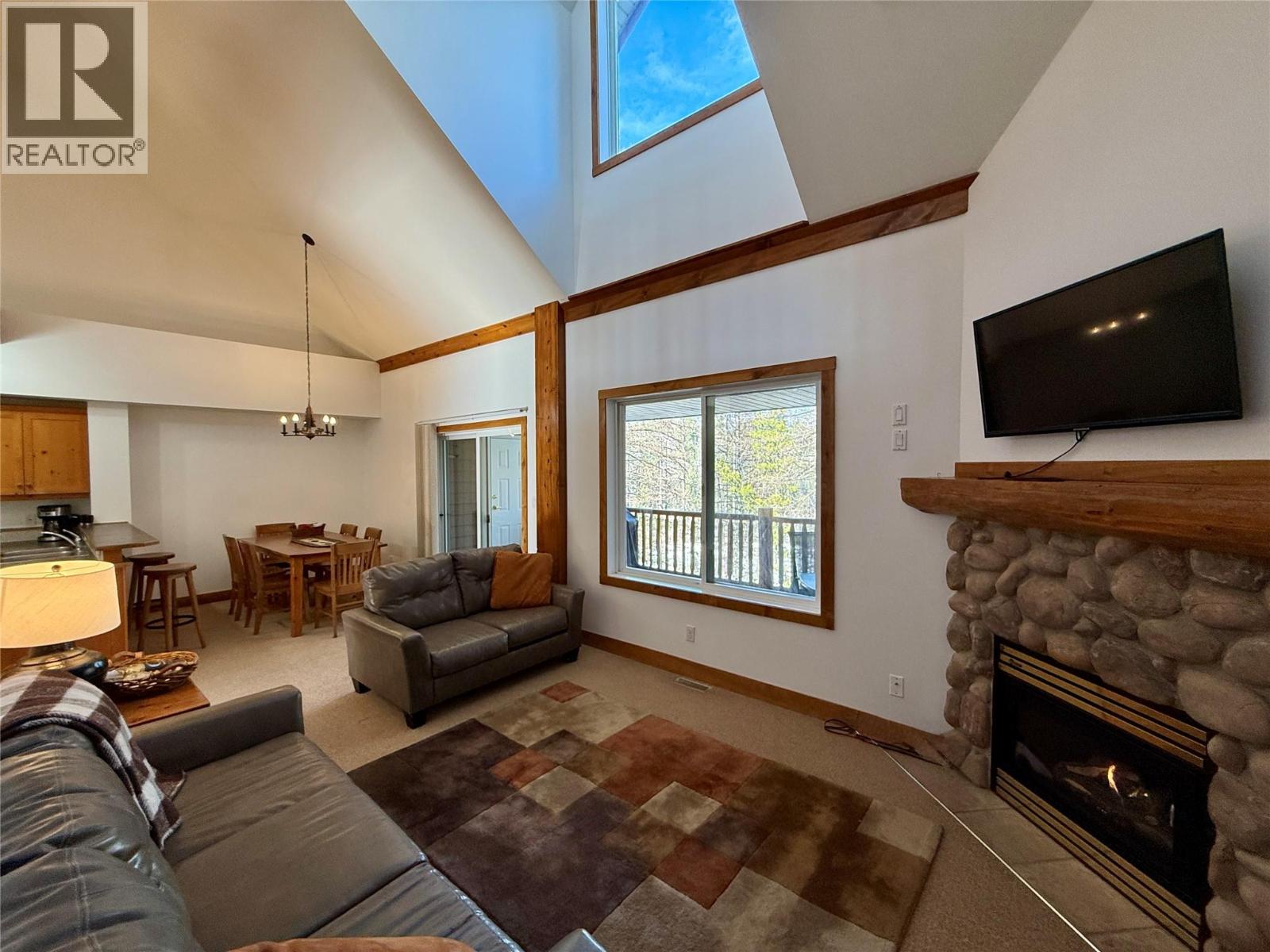 #210 300 STEMWINDER DRIVE - 11