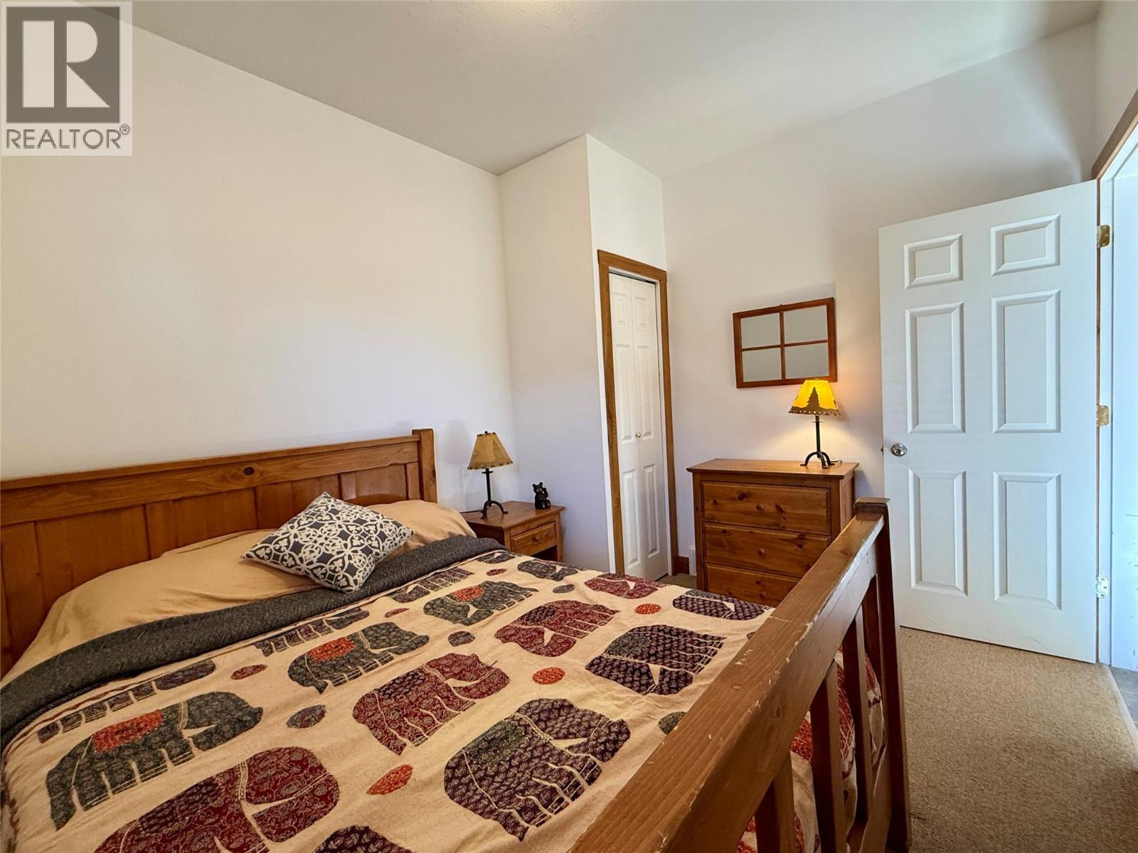 #210 300 STEMWINDER DRIVE - 9