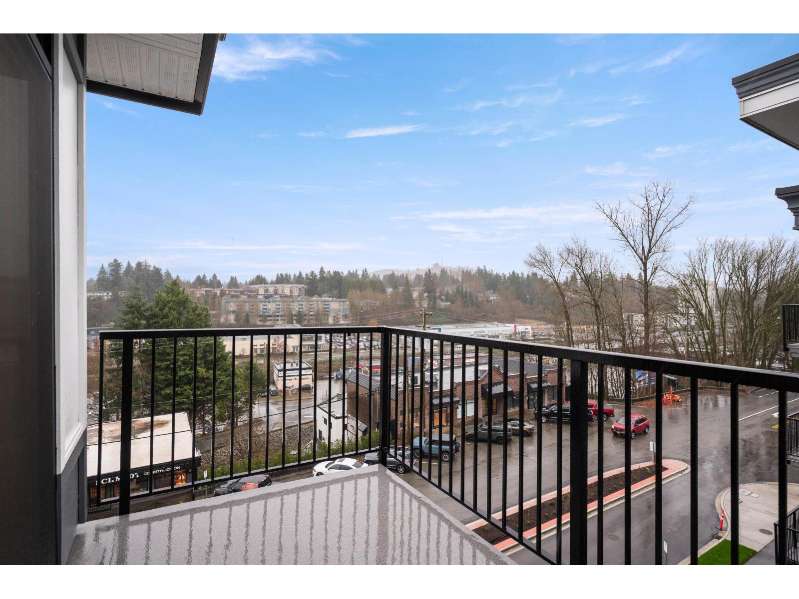 506 33816 SOUTH FRASER WAY