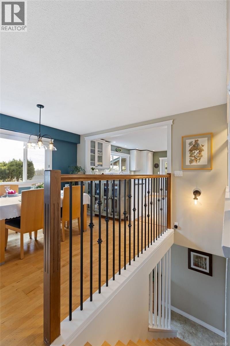 7216 Early Pl, Central Saanich