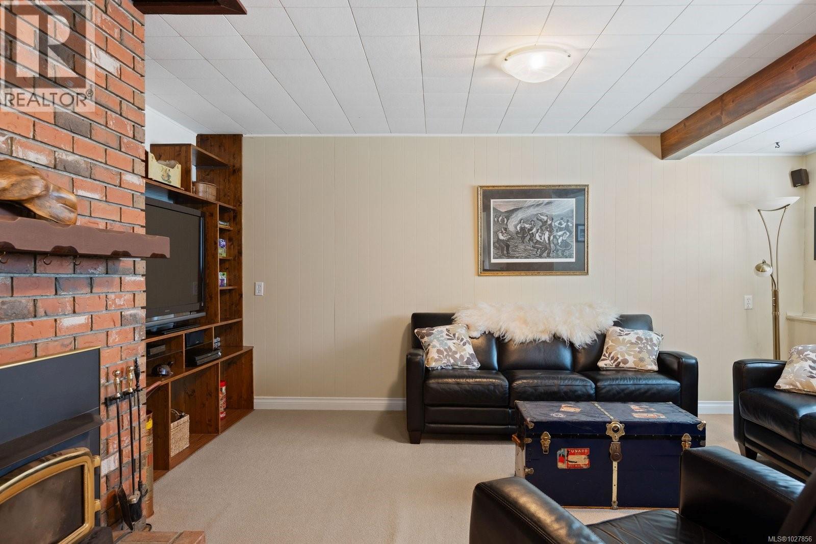 7216 Early Pl, Central Saanich