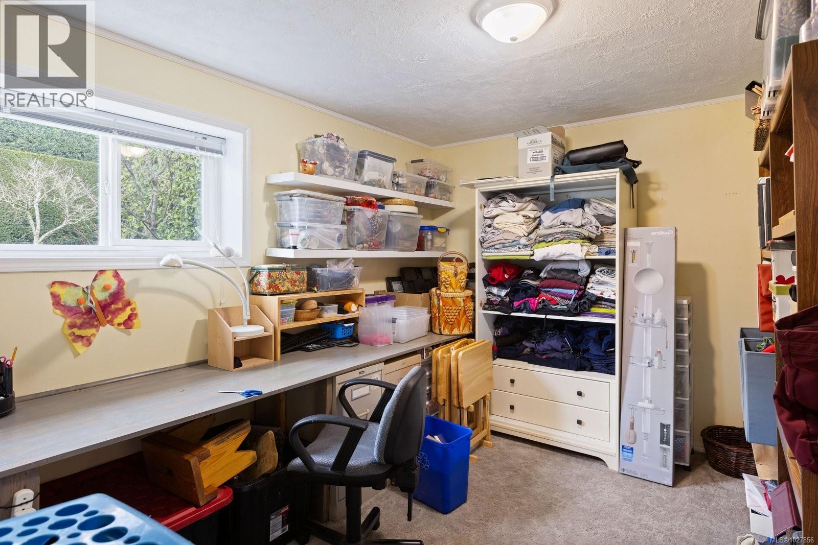 7216 Early Pl, Central Saanich