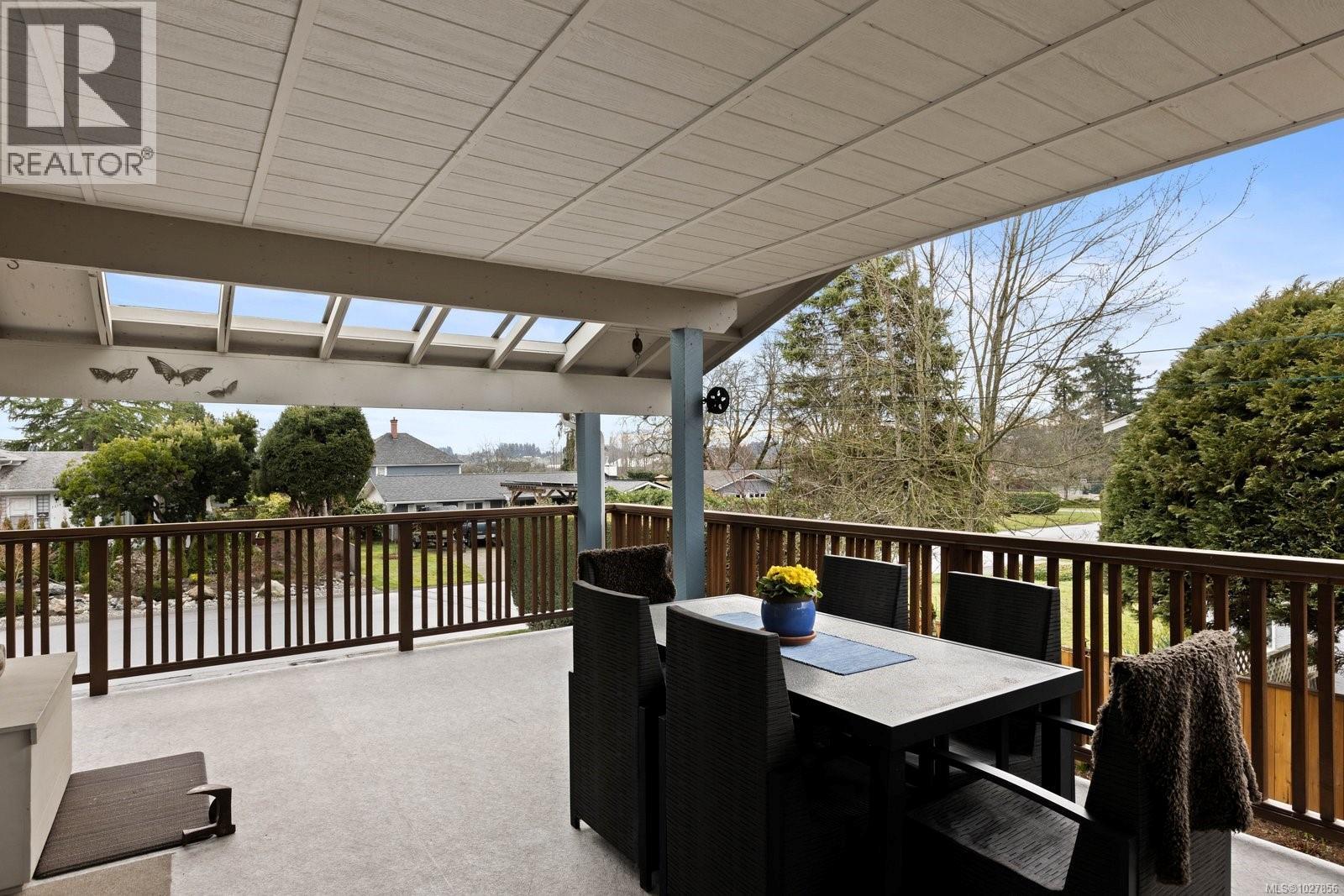 7216 Early Pl, Central Saanich