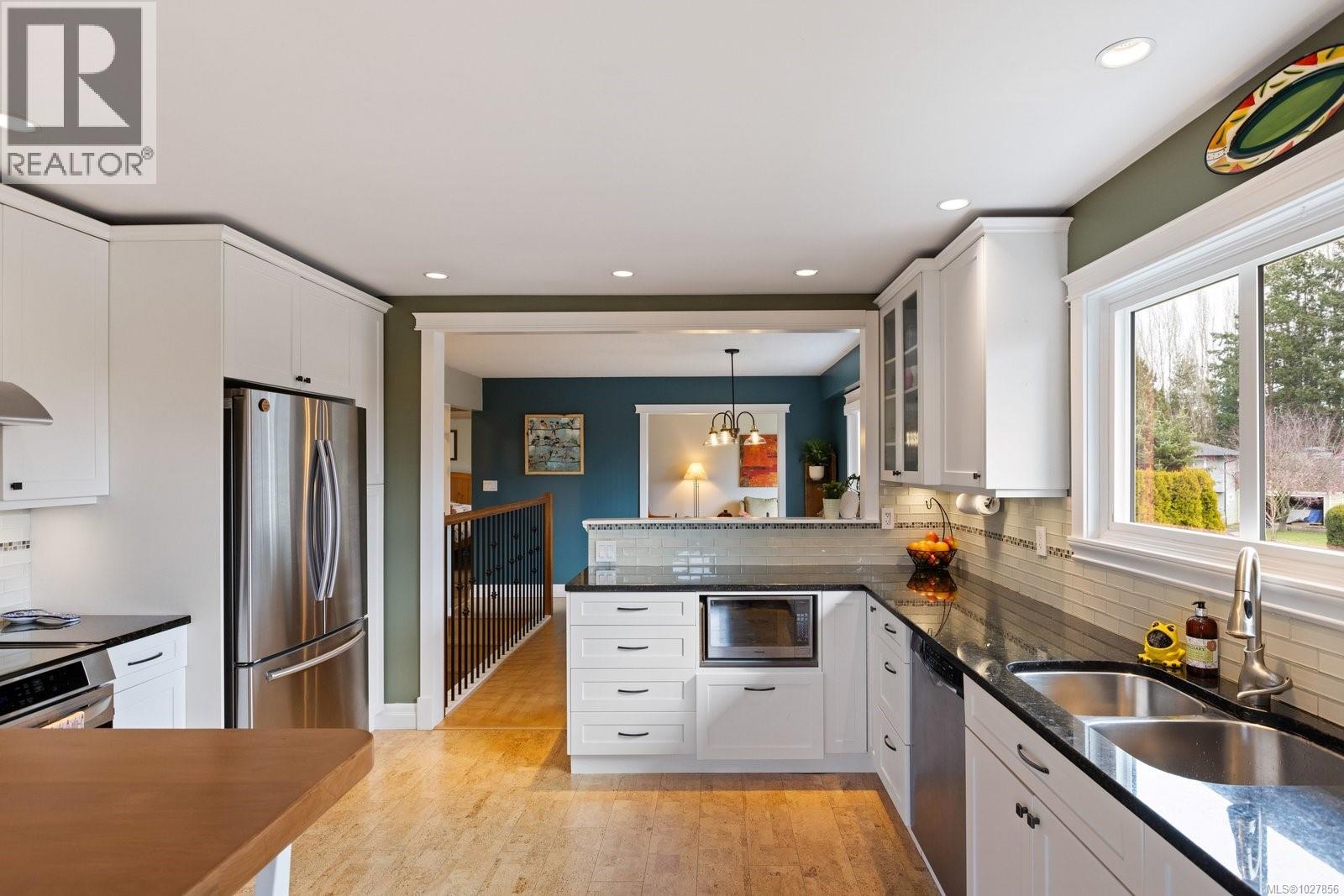 7216 Early Pl, Central Saanich