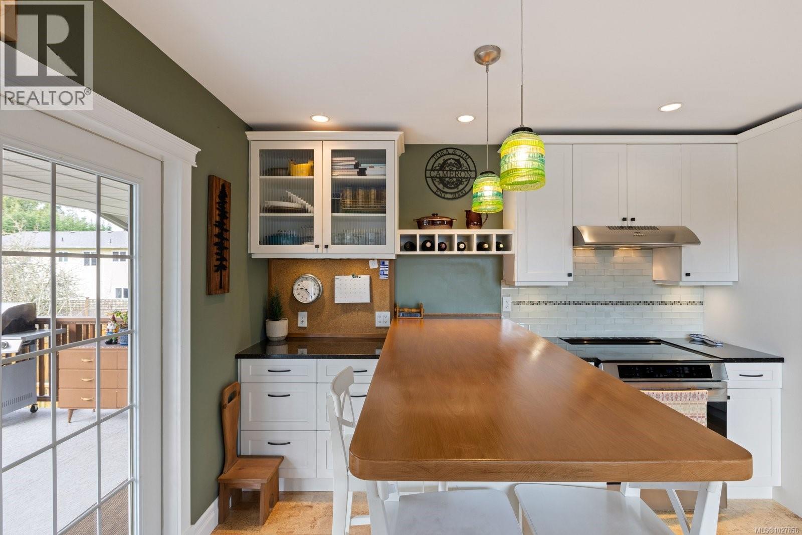 7216 Early Pl, Central Saanich