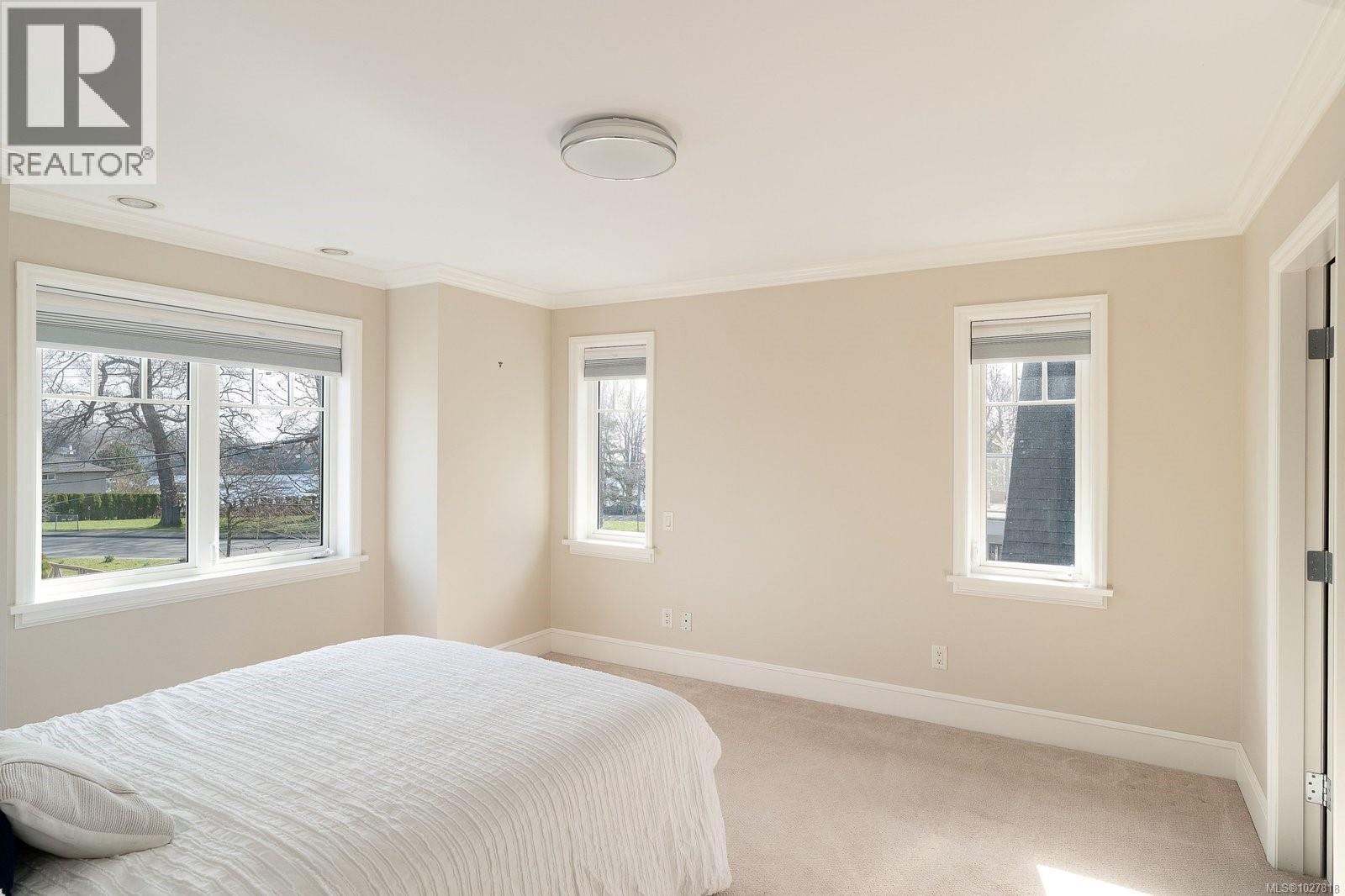 238 Richmond Ave, Victoria