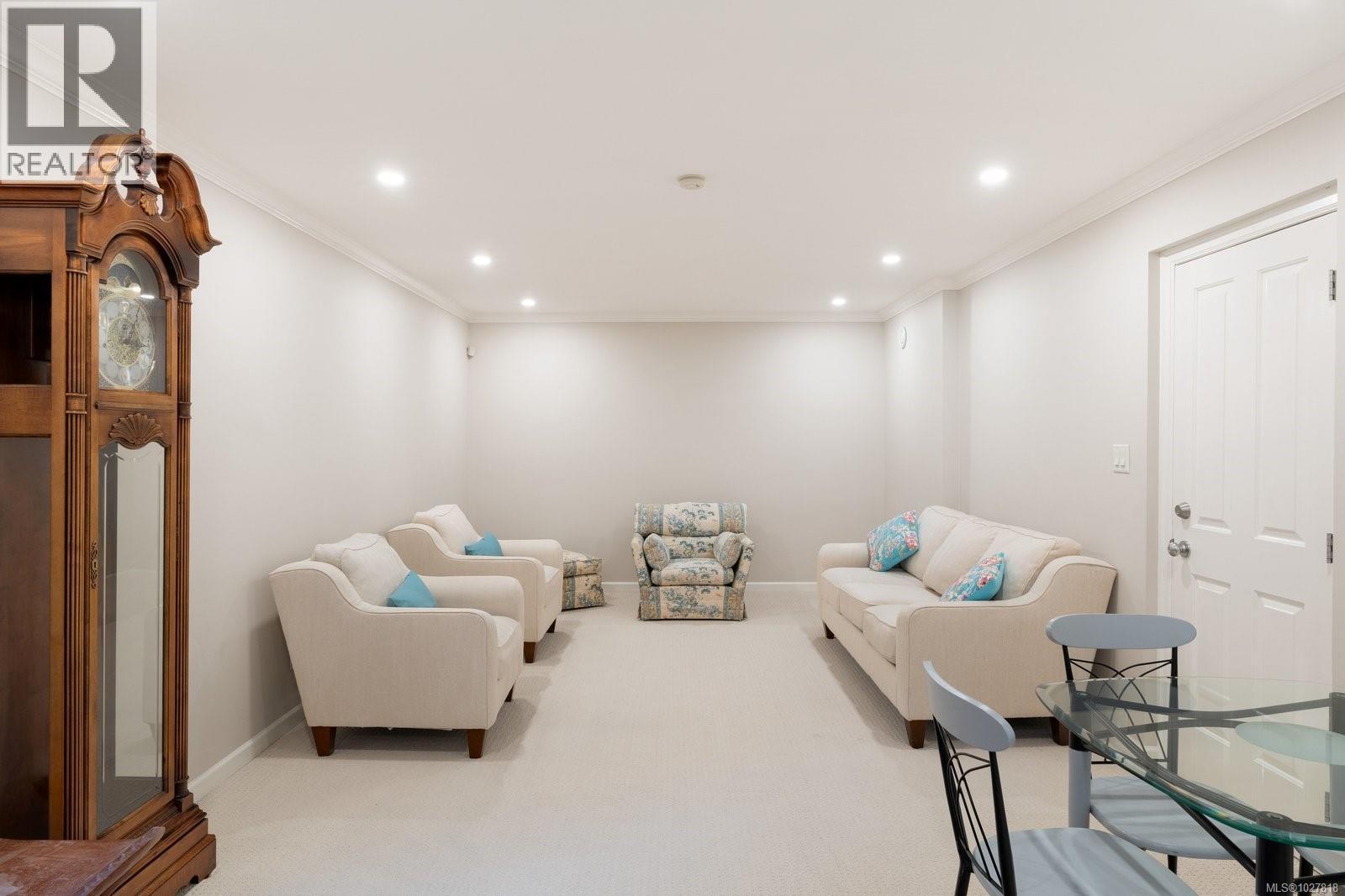 238 Richmond Ave, Victoria