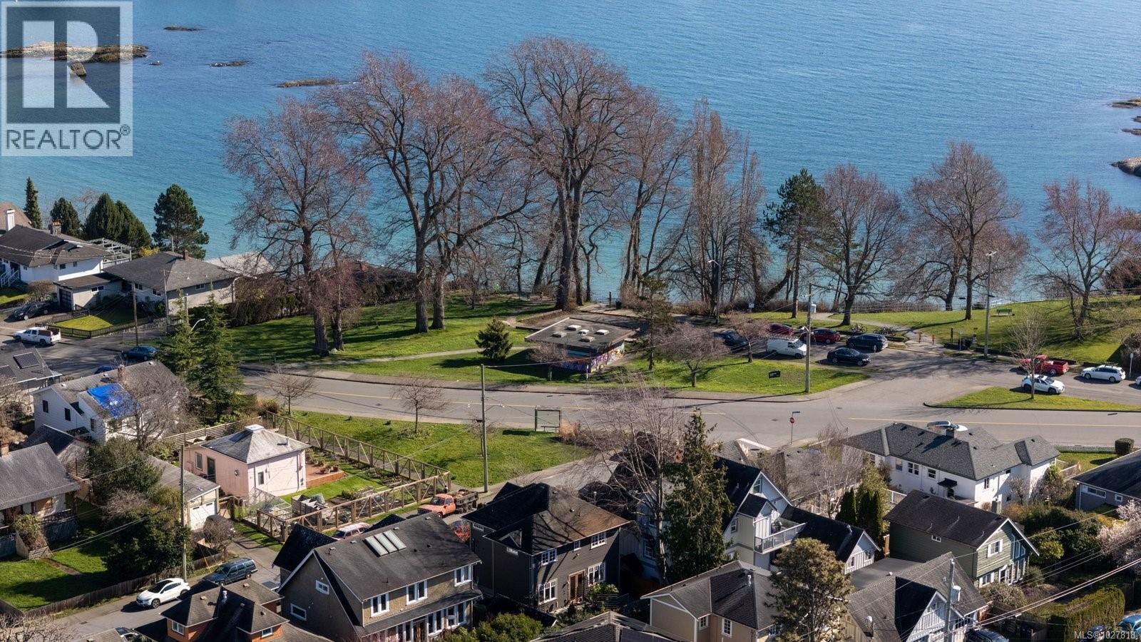 238 Richmond Ave, Victoria