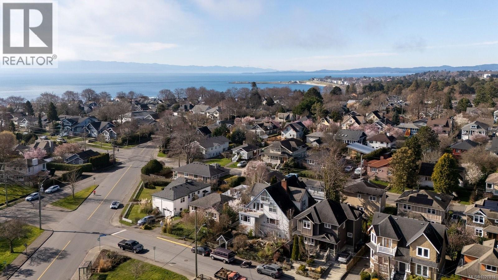 238 Richmond Ave, Victoria