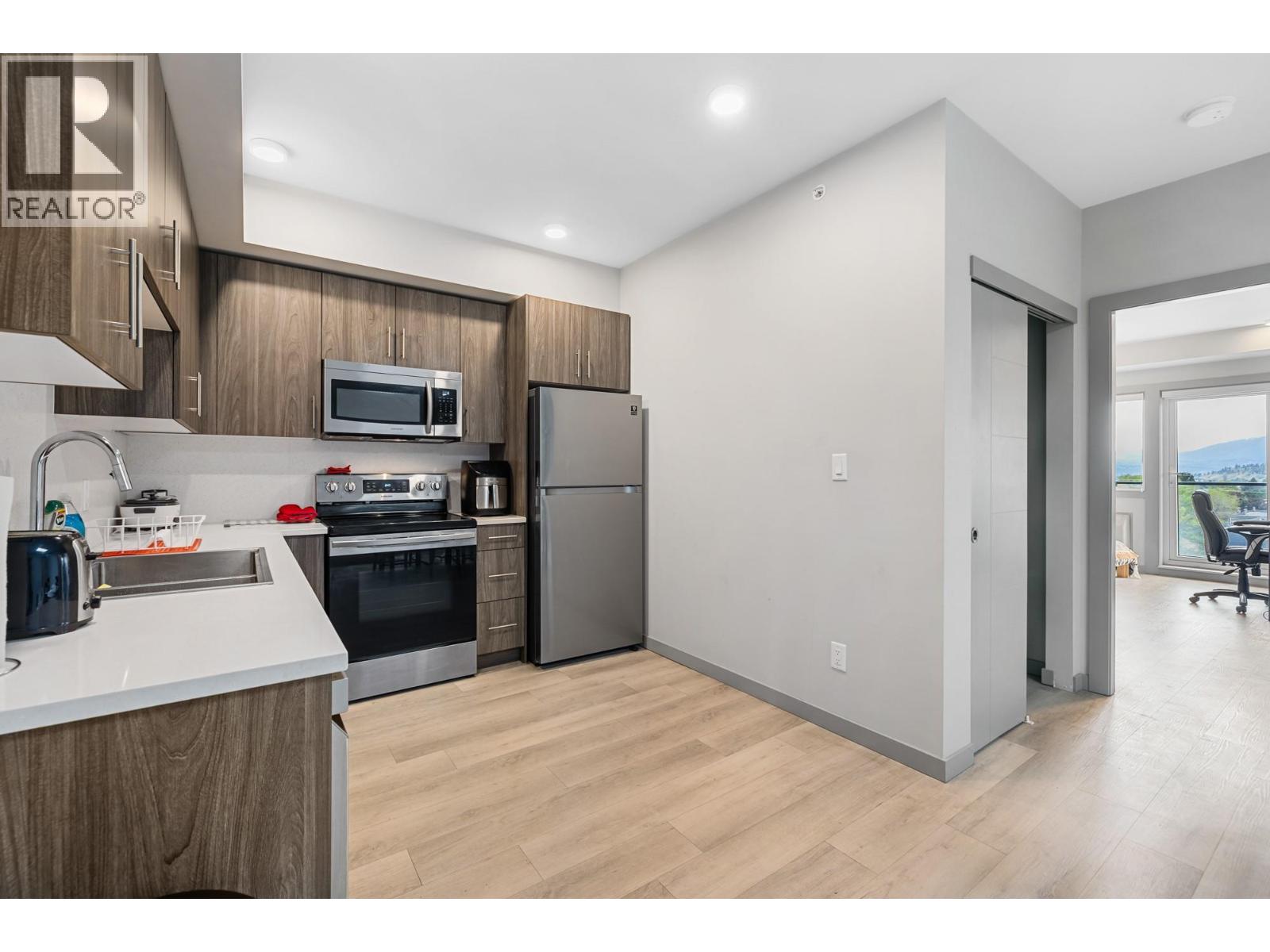 345 Dougall Road Unit# PH9, Kelowna