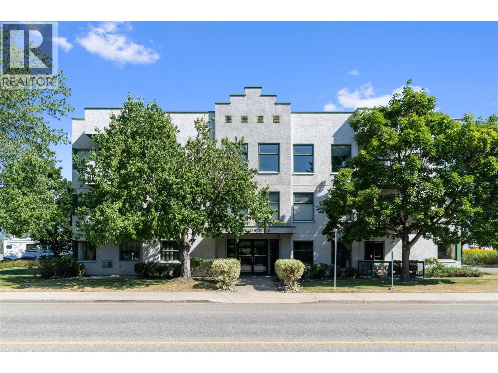 #303 851 5 Avenue SW - 1