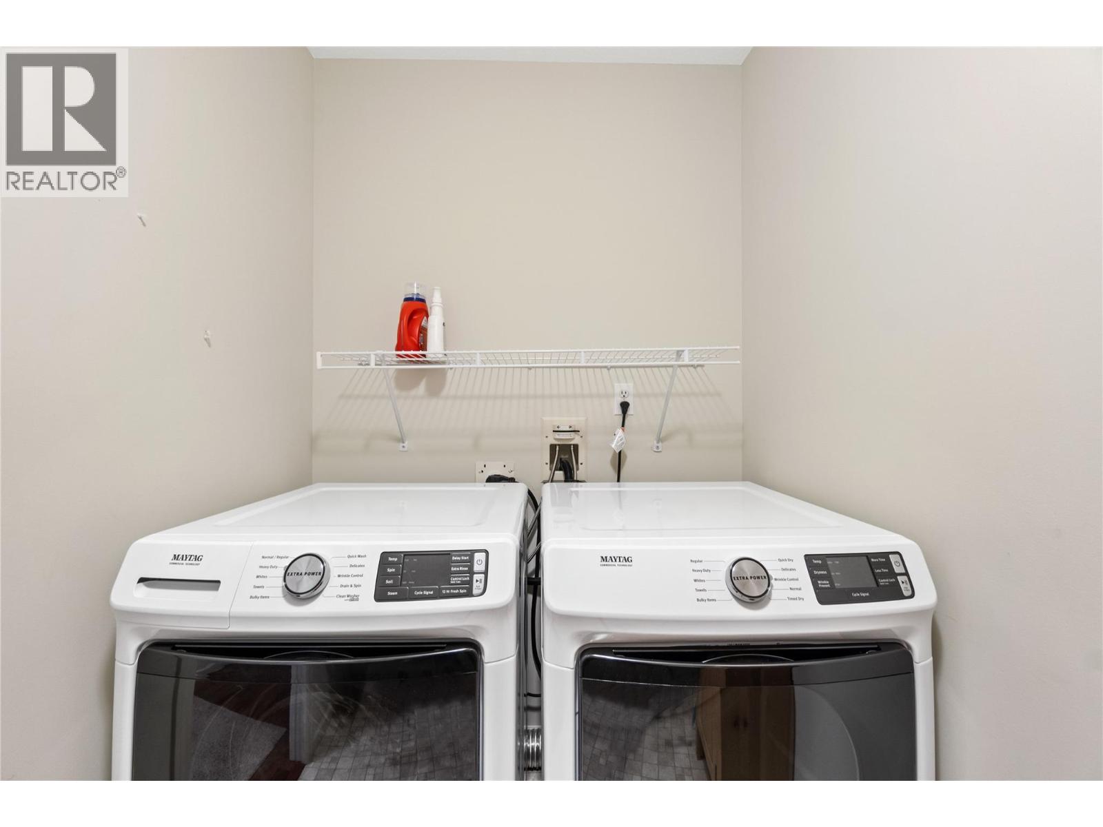 #303 851 5 Avenue SW - 24