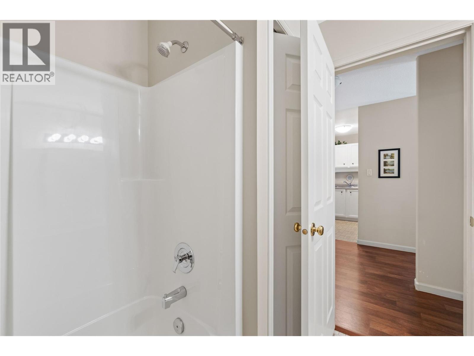 851 5 Avenue SW Unit# 303, Salmon Arm